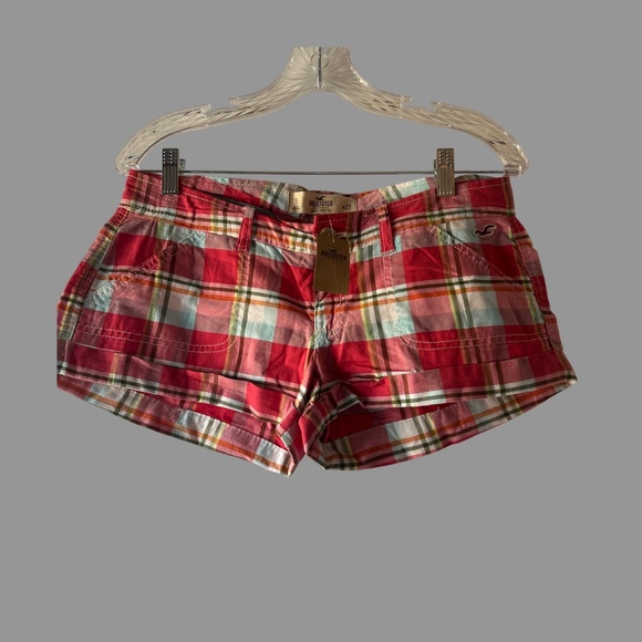 Hollister Pants - Hollister Plaid SoCal Stretch Shorts – Size 5 (W27) – NWT
